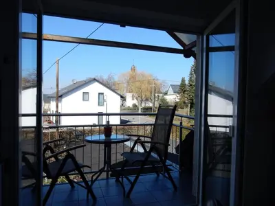 Ein Balkon oder eine Terrasse in der Unterkunft Gina`s Ferienwohnung