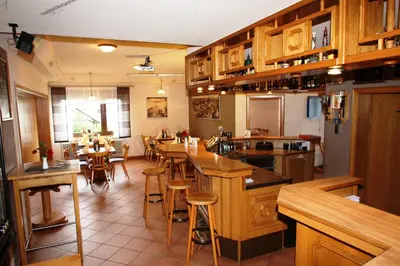 Ein Restaurant oder anderes Speiselokal in der Unterkunft Gasthaus Pension Geimer