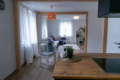 Ein Sitzbereich in der Unterkunft Mosel Appartment Two - MIS