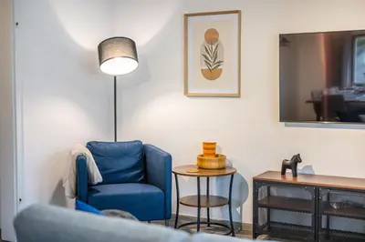 Ein Sitzbereich in der Unterkunft Obere Rheinblick-Oase Komfort mit 2 SZ Balkon