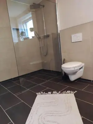 Ein Badezimmer in der Unterkunft Kasel, Mitten im Ruwertal