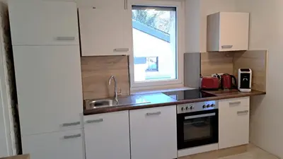 Küche/Küchenzeile in der Unterkunft EL MIRADOR - Ferienwohnung Nähe Nürburgring - Eifel - Ahr - Rhein - RENOVIERT