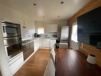 Küche/Küchenzeile in der Unterkunft EIFELCOTTAGE Zaunkönig