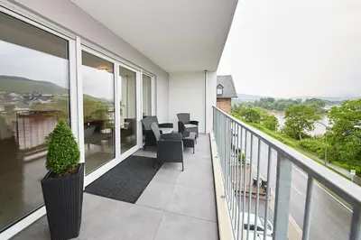 Ein Balkon oder eine Terrasse in der Unterkunft Ferienwohnung Moselzauber