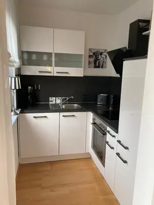 Küche/Küchenzeile in der Unterkunft Ferienwohnung am Salmtalradweg Region Eifel Mosel