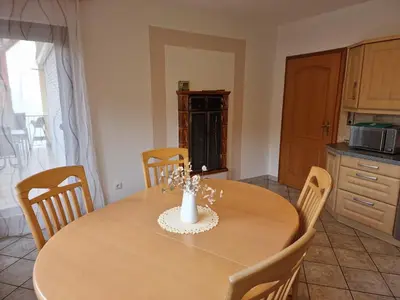 Küche/Küchenzeile in der Unterkunft Zur Alten Burg