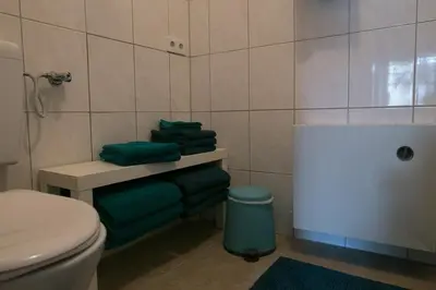 Ein Badezimmer in der Unterkunft Haus Engelhardt Gemütliche Wohnung Christine