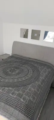 Ein Bett oder Betten in einem Zimmer der Unterkunft Koblenz Asterstein Ferienwohnung