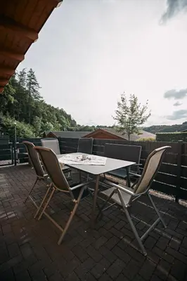 Ein Balkon oder eine Terrasse in der Unterkunft Ferienhaus Nina am Riedener Waldsee