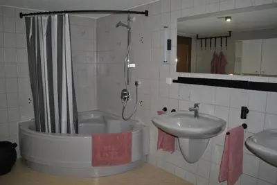 Ein Badezimmer in der Unterkunft Ferienwohnung im Herzen von Meisenheim