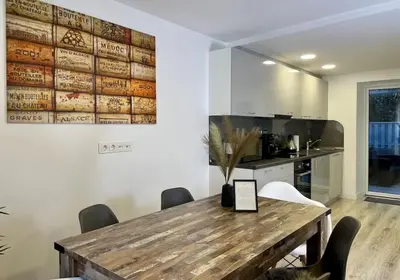 Küche/Küchenzeile in der Unterkunft Charmantes Haus mit Terrasse