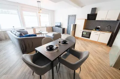 Küche/Küchenzeile in der Unterkunft Modernes Apartment in Neuwied