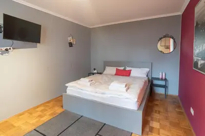 Ein Bett oder Betten in einem Zimmer der Unterkunft Wohnung Koblenz Metternich nähe Uni und BWZK