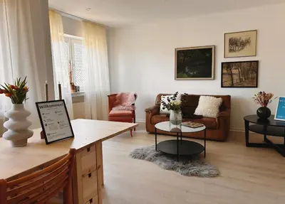 Ein Sitzbereich in der Unterkunft Ferienwohnung Daun