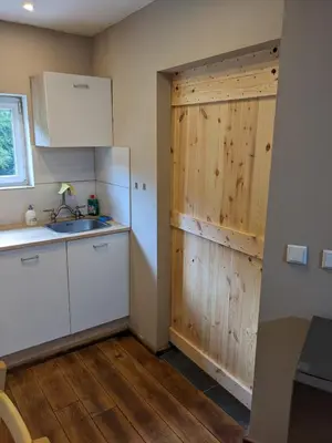 Küche/Küchenzeile in der Unterkunft Kleine Wohnung am waldrand