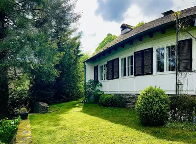 Ein Garten an der Unterkunft Maison Manderscheid, Vulkaneifel
