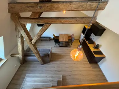 Ein Sitzbereich in der Unterkunft Pinnerbergstube Ferienwohnung Cochem Mosel