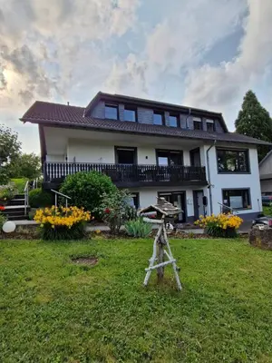 Ein Garten an der Unterkunft Eifel-FeWo by Salzburger