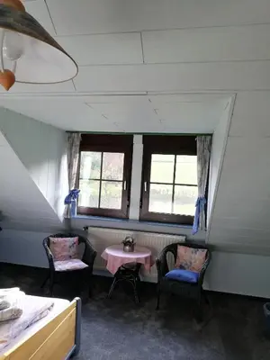 Ein Sitzbereich in der Unterkunft Ferienwohnung Meisenthal nähe Nürburgring