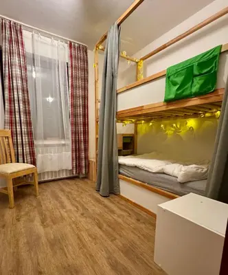 Ein Bett oder Betten in einem Zimmer der Unterkunft Eifelsuiten - Family & Pet Retreat