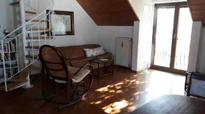 Ein Sitzbereich in der Unterkunft Ferienhaus in Mehring