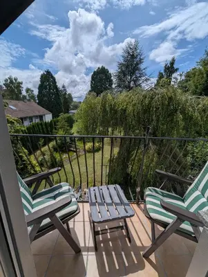 Ein Balkon oder eine Terrasse in der Unterkunft Eifel-FeWo by Eva Kröll