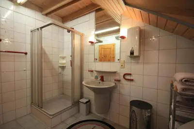 Ein Badezimmer in der Unterkunft Moseltraum Alte Schmiede