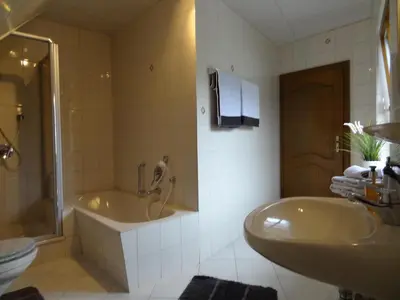 Ein Badezimmer in der Unterkunft Ferienhaus van Vliet