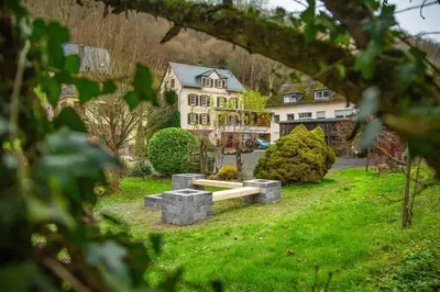 Ein Garten an der Unterkunft Weingut Muehlenschenke - Game-Room, Vineyard, Sauna and more