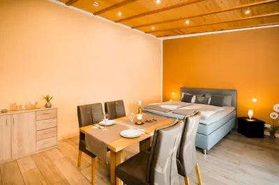 Ein Bett oder Betten in einem Zimmer der Unterkunft Ferienhaus Kanzler