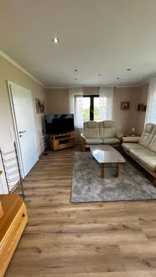 Ein Sitzbereich in der Unterkunft Ferienwohnung Heideberg 2