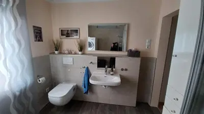Ein Badezimmer in der Unterkunft Ferienwohnung Heideberg 2