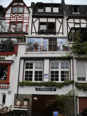 Das Gebäude in dem sich das Bed & Breakfast befindet