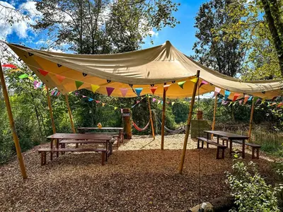 Ein Garten an der Unterkunft Incredible Nature Camp Ideal for Groups or Big Family Retreats in Germany