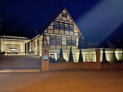 Das Gebäude in dem sich die Ferienwohnung befindet