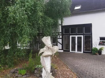 Ein Garten an der Unterkunft Refugium29a
