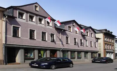 Das Gebäude in dem sich die Ferienwohnung befindet