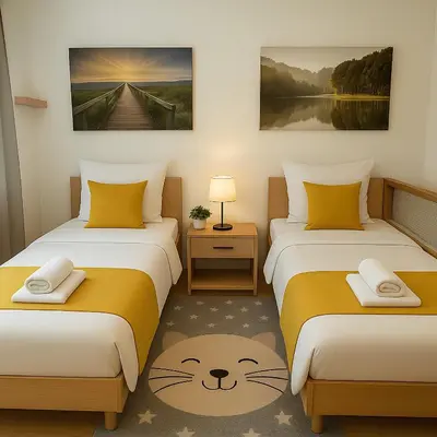 Ein Bett oder Betten in einem Zimmer der Unterkunft StadtLicht Residence l Panorama Balkon