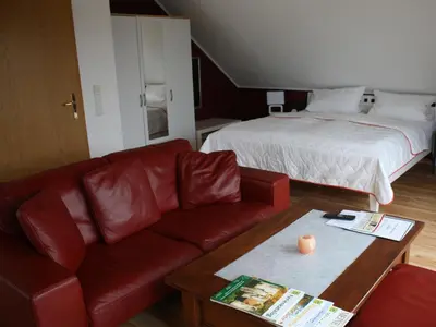 Ein Bett oder Betten in einem Zimmer der Unterkunft Ferienwohnung Kramer