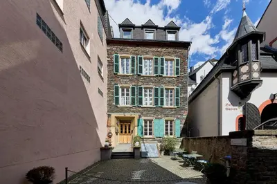 Das Gebäude in dem sich die Ferienwohnung befindet