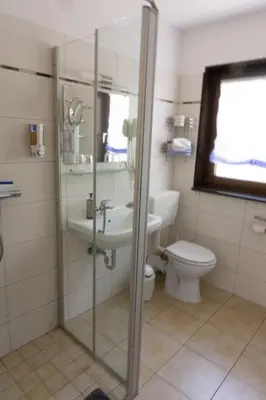 Ein Badezimmer in der Unterkunft Haus Sonnenblick