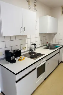 Küche/Küchenzeile in der Unterkunft Helle 2-Zimmer Erdgeschosswohnung mit Terrasse