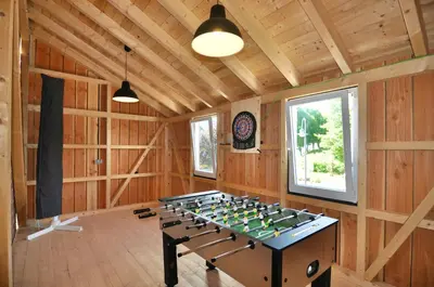 Tischtennis in der Unterkunft Alte Schule mit moderner Wohnung - Die Lesestube oder in der Nähe