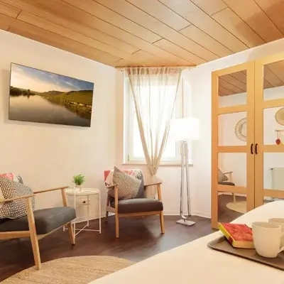 Marx - City Apartment in zentraler Lage - Ideal für 2 Personen mit Waschmaschine und gratis WLAN