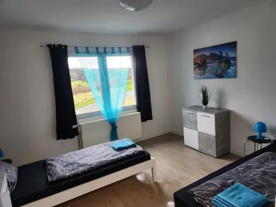 Ein Bett oder Betten in einem Zimmer der Unterkunft BIT01-04 Monteur Apartment in Gondenbrett