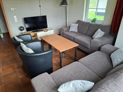Ein Sitzbereich in der Unterkunft Haus am Golfplatz Cochem Mosel