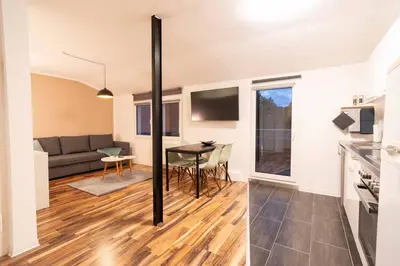 Küche/Küchenzeile in der Unterkunft Wohlfühl Apartment Rauental - Küche - Wlan