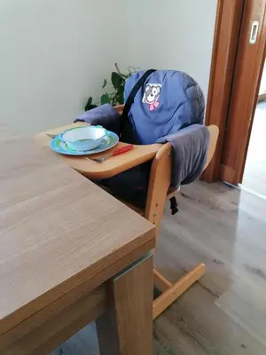 Ein Sitzbereich in der Unterkunft Ferienwohnungen Felten in Minheim