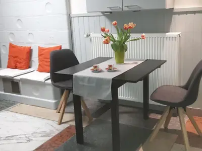 Ein Sitzbereich in der Unterkunft Apartment in Zendscheid mit Offenem Kamin by Interhome