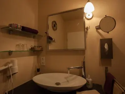 Ein Badezimmer in der Unterkunft Apartment Gartentraum-Ferienwohnung by Interhome